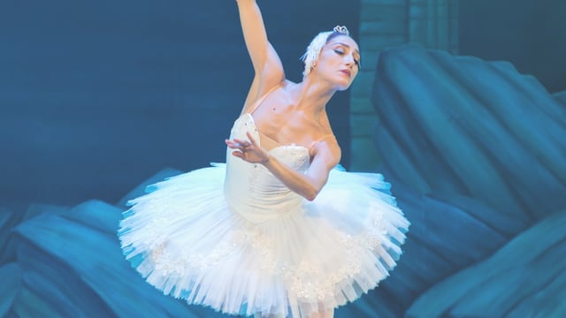Swan Lake Performance - Witney Branch - Golden Pointe School of Ballet