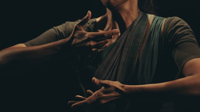 SHE’S AUSPICIOUS - Kalaivanar Foundation