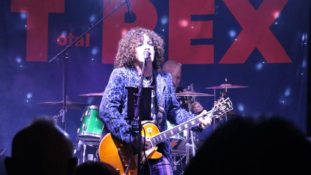 Total REX IN CONCERT - Acoustic Shock Tamworth