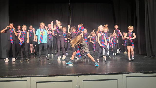 Mini Molesey Theatre Club - MMTC ASC SUMMER PERFORMANCE
