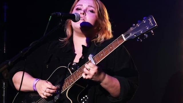 Ellie Galvin with support from the Banjo Beatle  - Acoustic Shock Tamworth