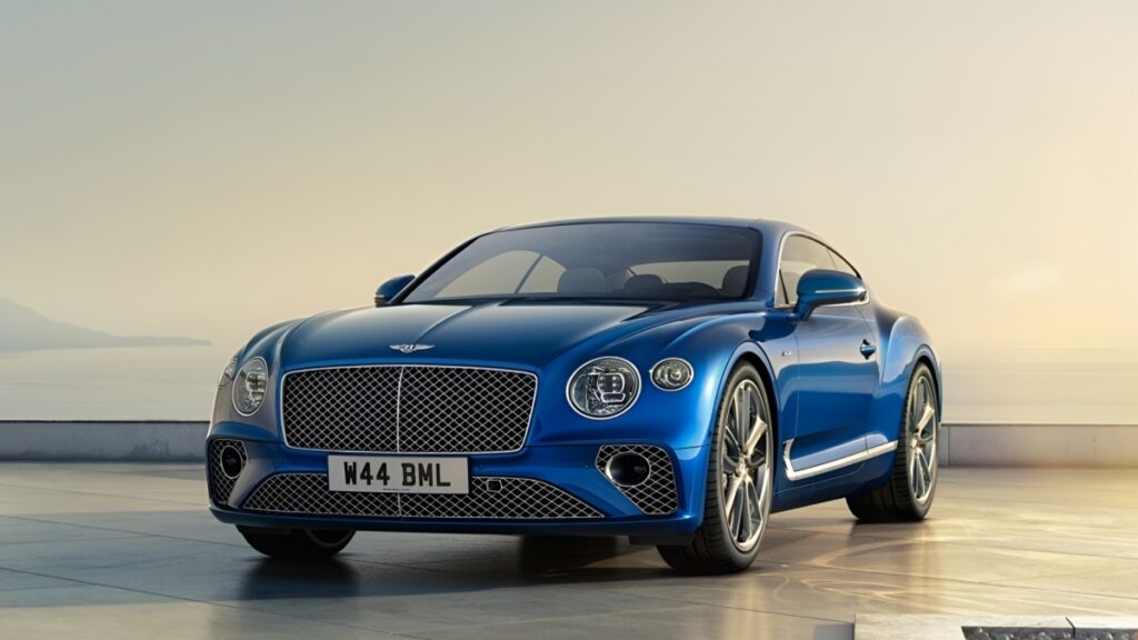 벤틀리 컨티넨탈 GT와 이병헌