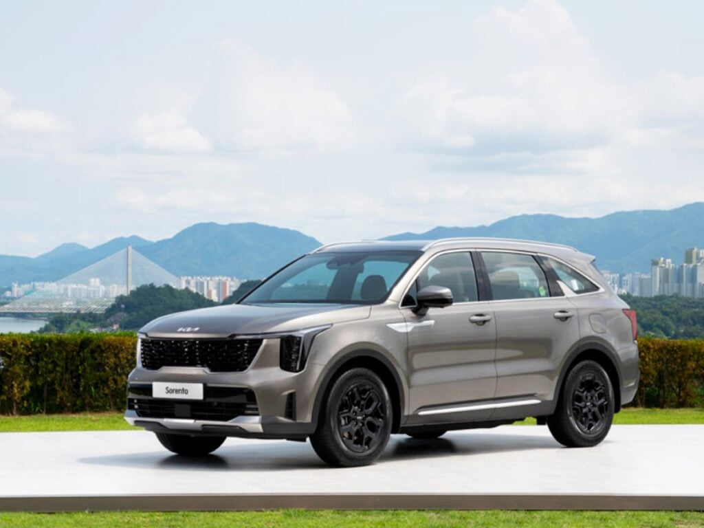 기아 쏘렌토 출고 대기 모습