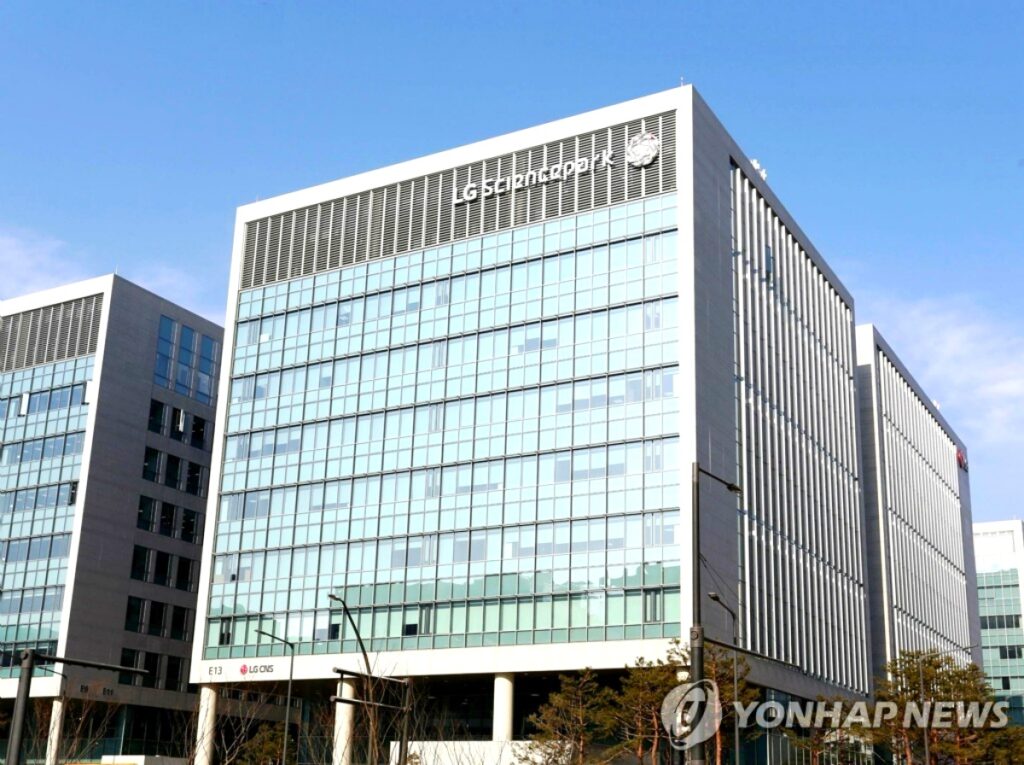 LG 뒤로하고 “이 기업 손 들어줬다” … 국내 최초 ‘AI 데이터센터 1000억 수주’에 ‘환호’