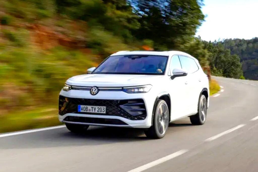 “쏘렌토급 크기에 123km 전기주행” … 신형 타이론 e하이브리드 공개, 국내 도입 여부에 ‘관심 집중’