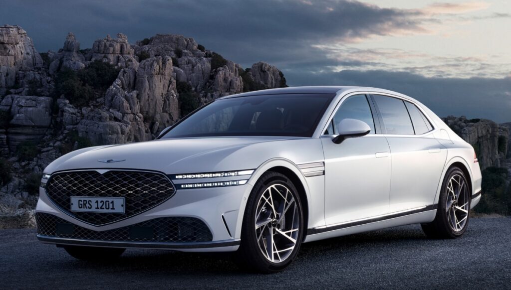 제네시스 G90 고급 실내 공간