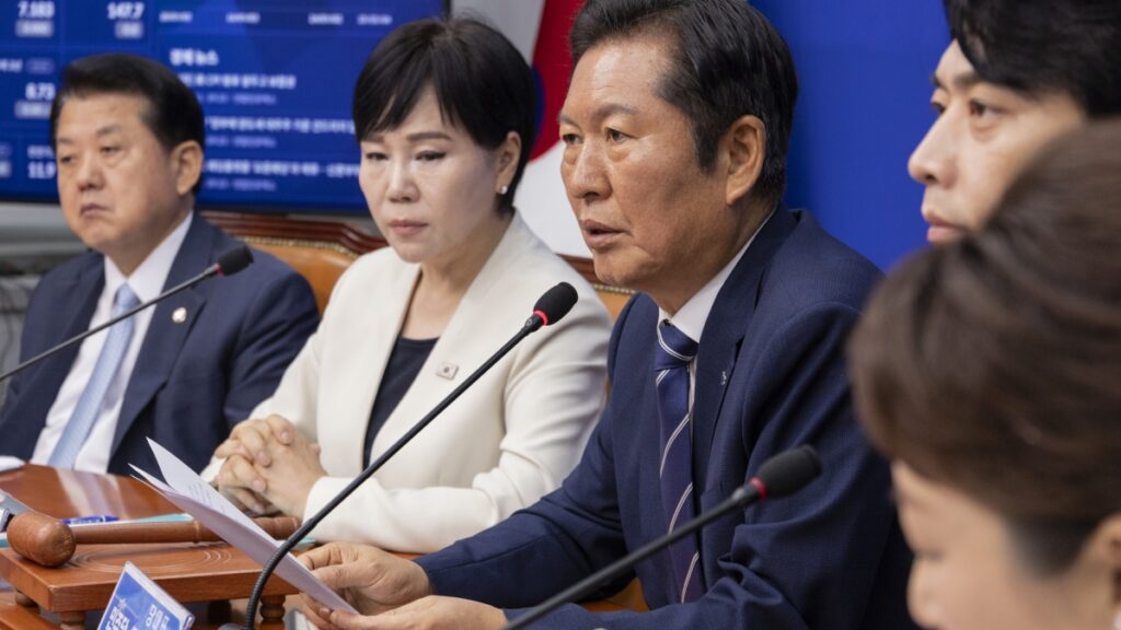 민주당 전현희 최고위원 “사면 여론, 표면상 무난하다”