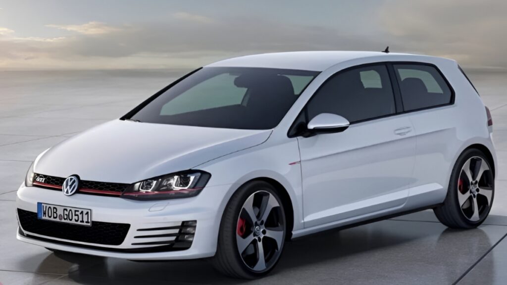 여성 운전 골프 GTI 첫인상