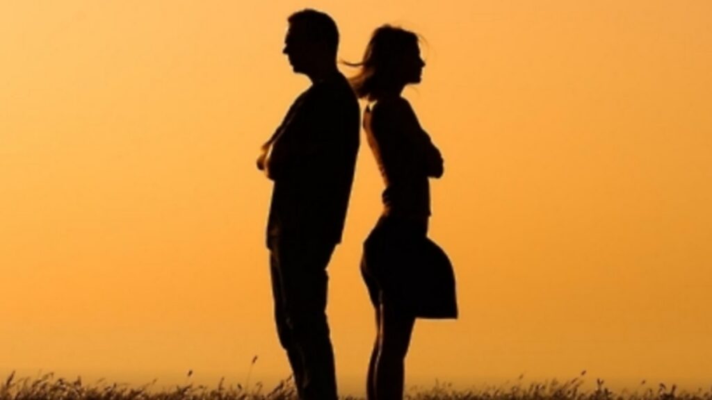 졸혼 후 사회적 시선과 감정 변화