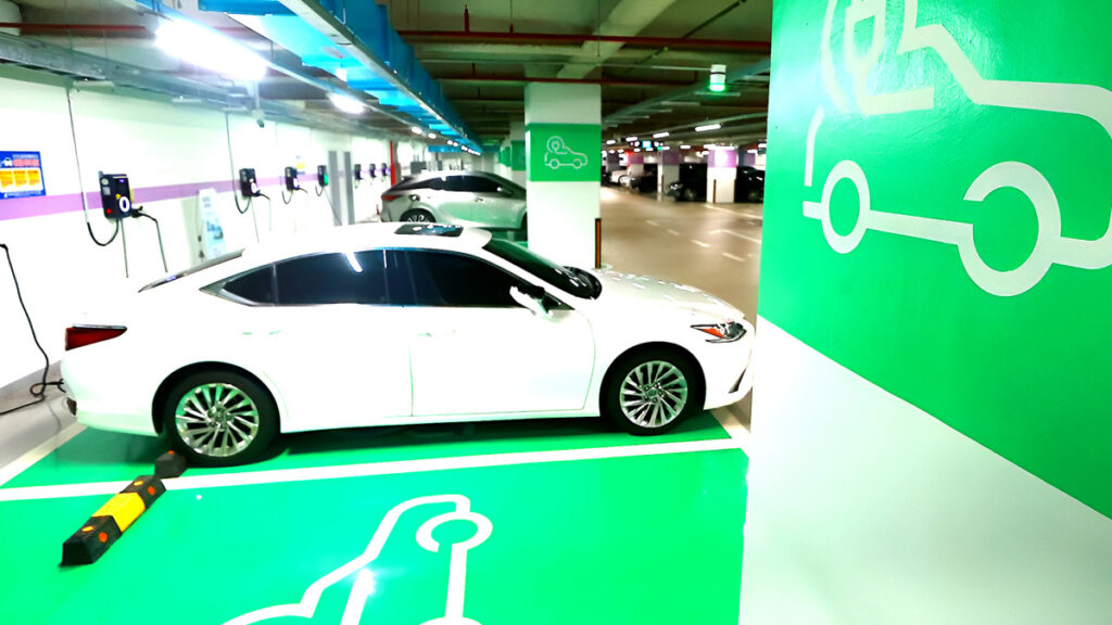 전기차 신차 출시와 소비 변화