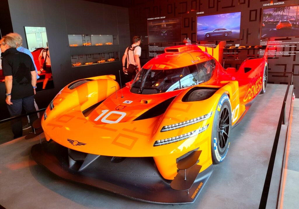 제네시스 하이퍼카 시동 성공