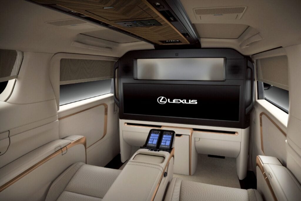 “쇼퍼드리븐 미니밴 끝판왕” … 렉서스 2026년형 신형 LM500h, 4인승 프리미엄 개선, 한국 출시는?