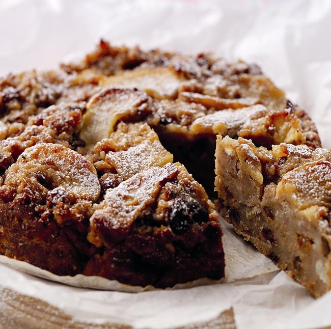 Apple and cider bread pudding