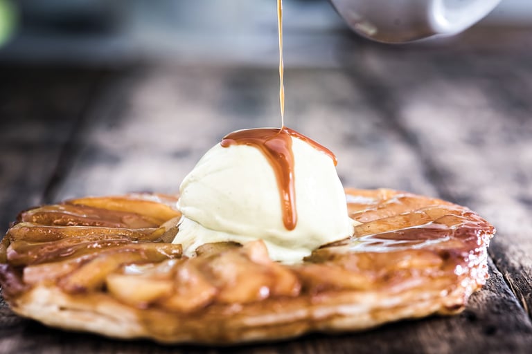 Apple tarte tatin