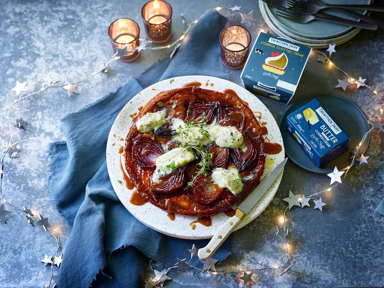 Red onion tarte tatin