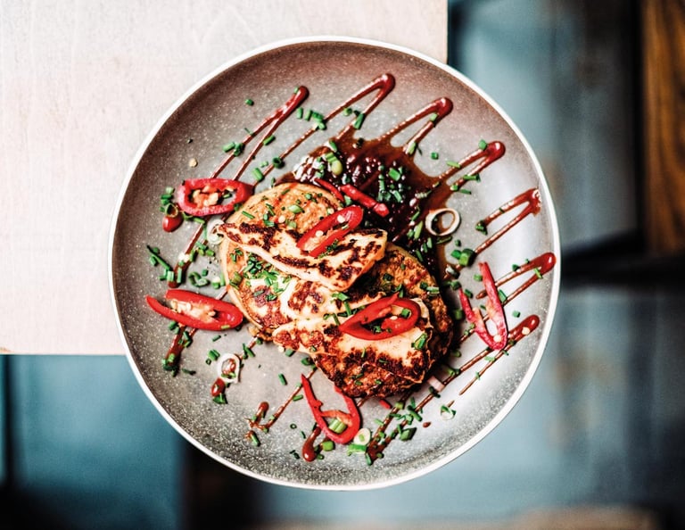 eggy crumpets with chilli jam and halloumi