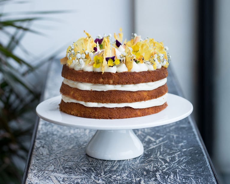 piña colada cake