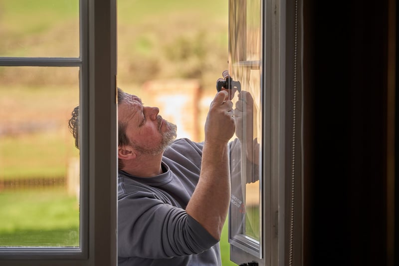 Mitchell & Dickinson - Secondary Glazing and Insulation