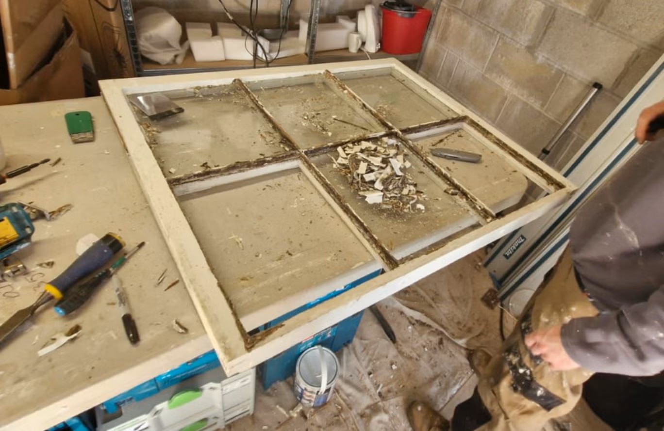 Installation of new windows in Pablo and Grove's heritage property.