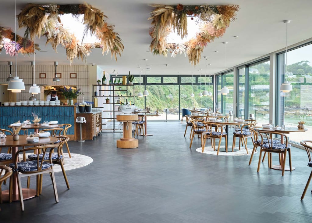 Ugly-Butterfly-restaurant