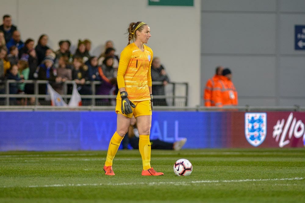 England's goalkeeper Karen Bardsley with the ball at her feet