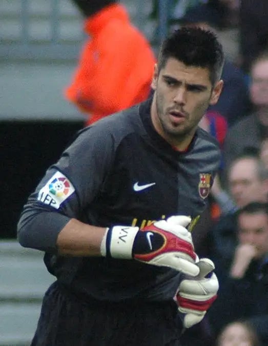 Victor Valdes Goalkeeper 