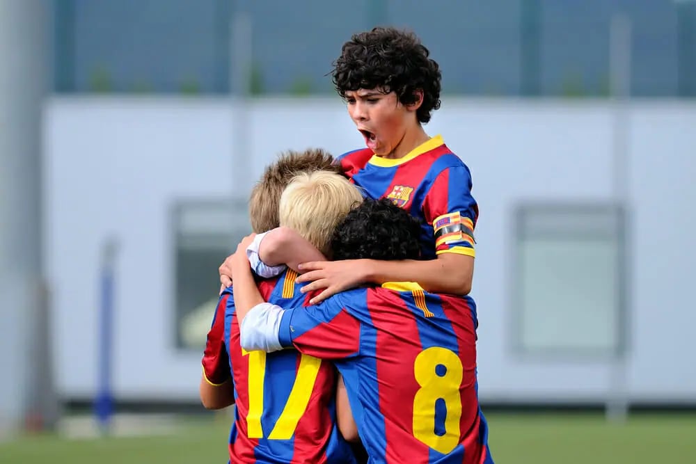 DEVELOPING ELITE YOUTH FOOTBALL PLAYERS 4