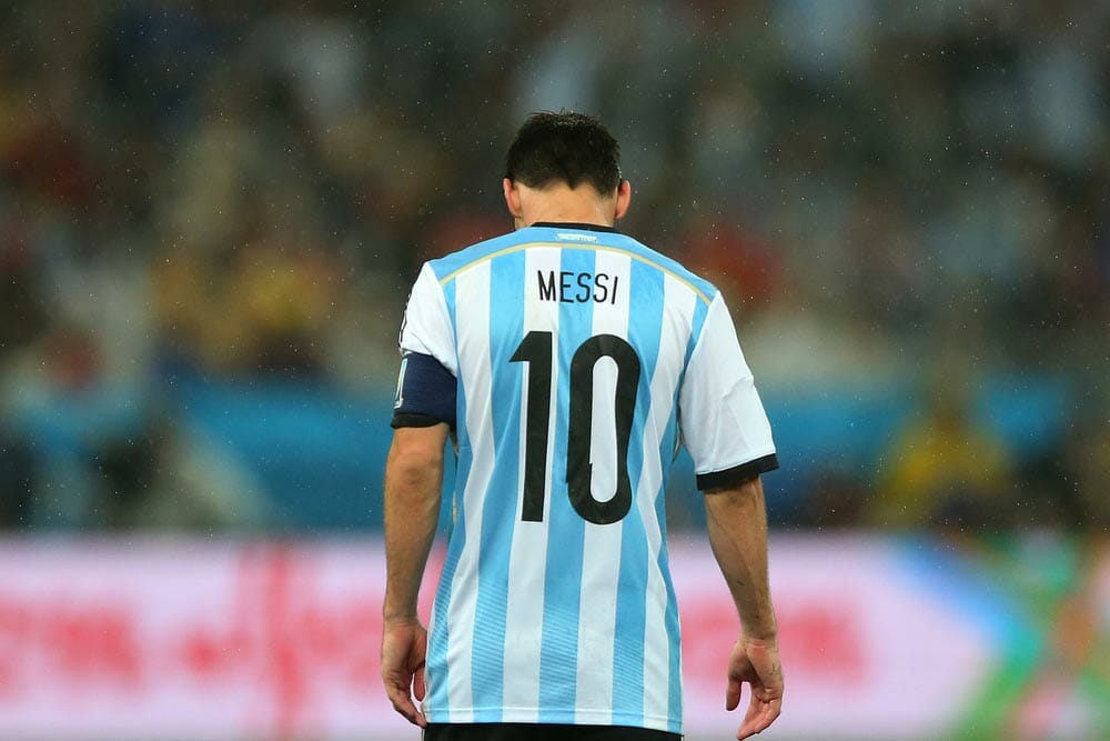 World Cup 2026 Performance Trends: Heat, Travel, Hydration, Coaching & Player Preparation