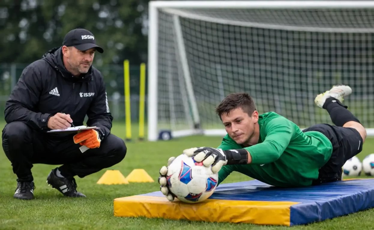 Goalkeeping Coaching – Cognitive Reflex Training and the Neurobiology of Elite Performance
