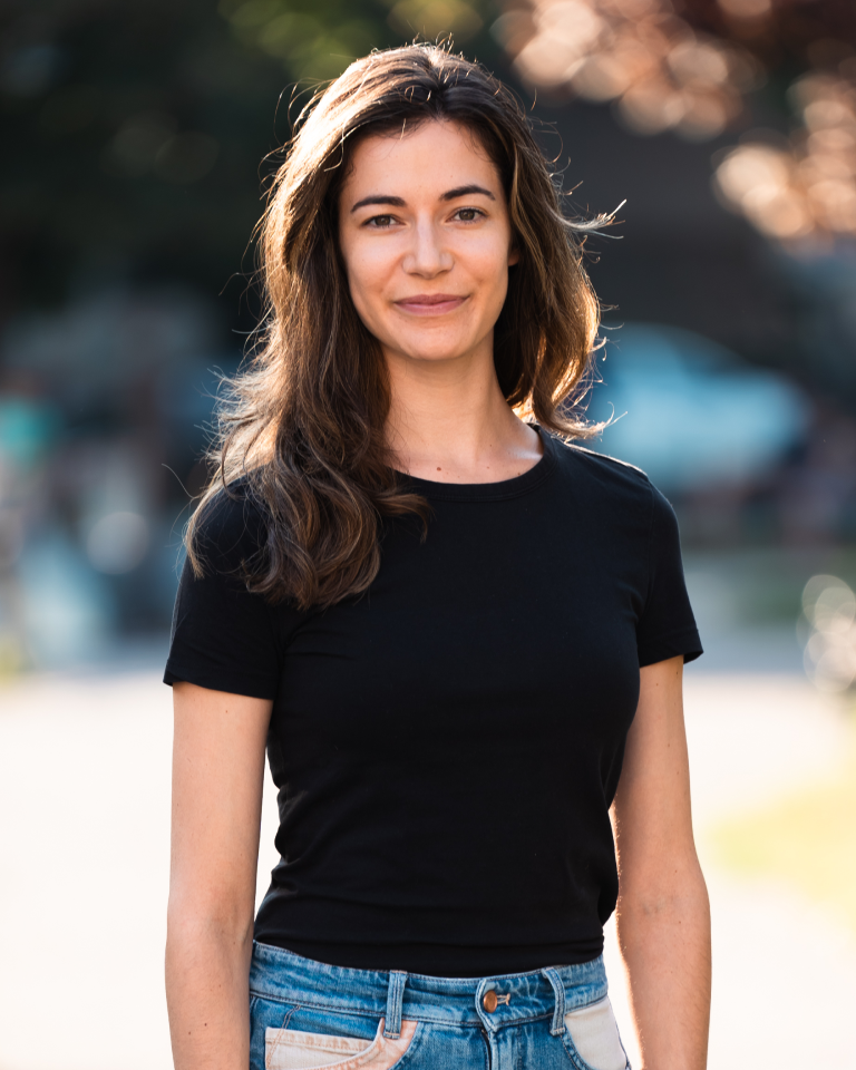 Vana Livaja, Marketing