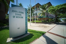 Photo of University of Hawaii Cancer Center in Honolulu