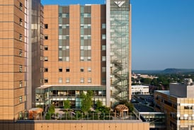 Photo of Smilow Cancer Center/Yale-New Haven Hospital in New Haven