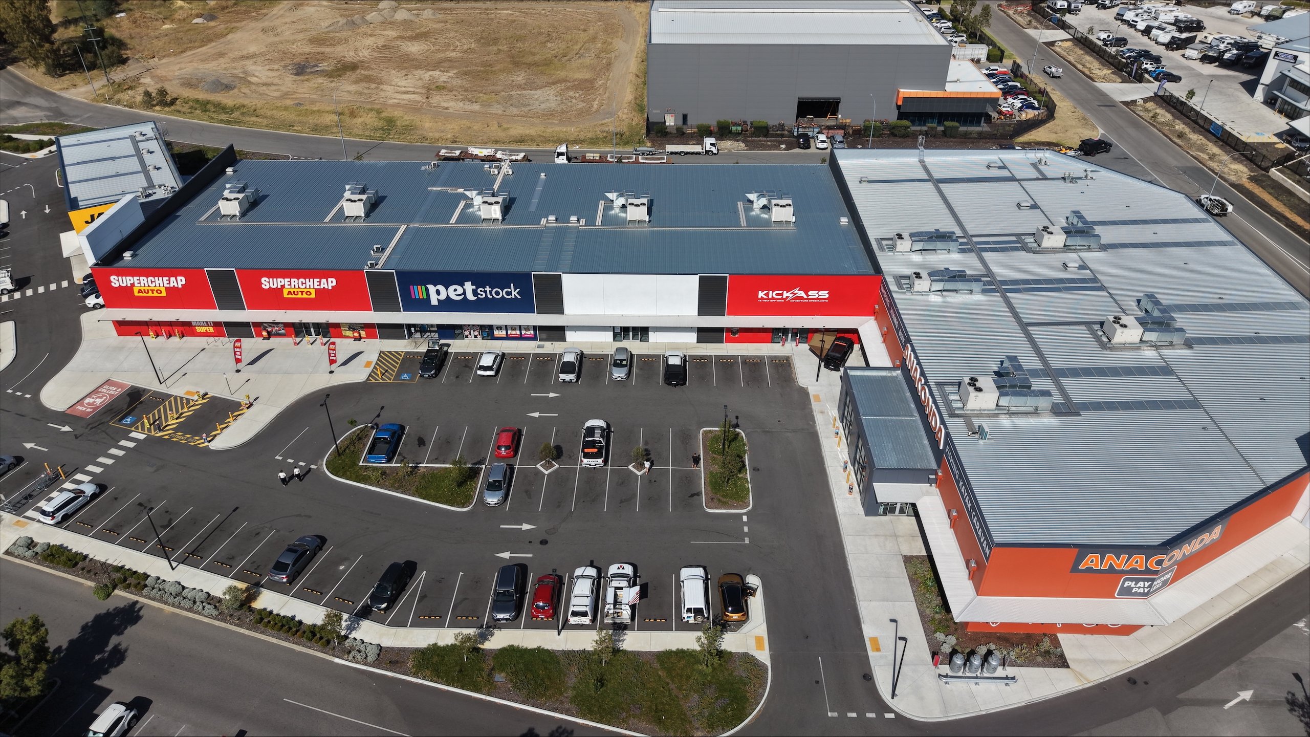 Retail & Large Format Retail (LFR) Leasing