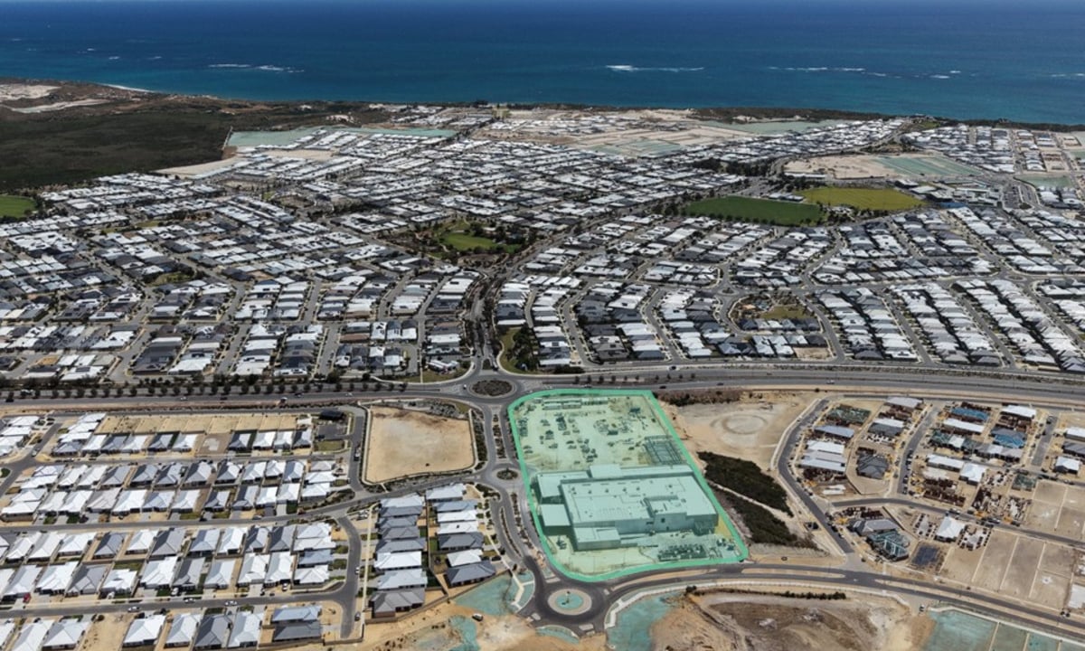 Woolworths Eglinton / 1 Imperial Entrance, Corner of Marmion Avenue, Eglinton Wa 6034