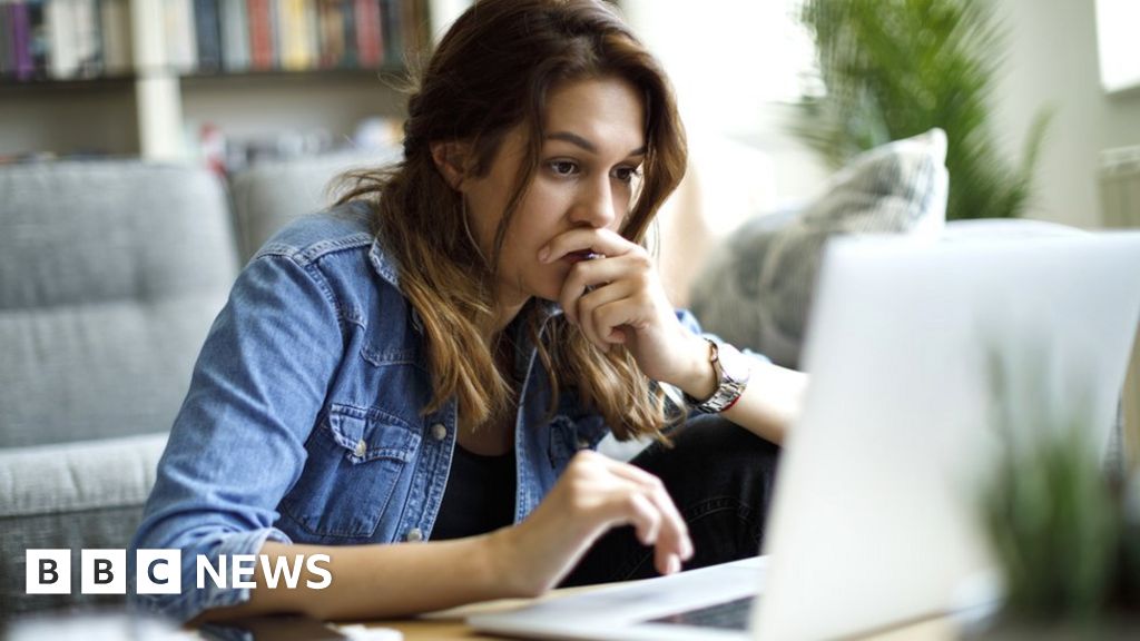 Your personal data all over the web - is there a better way?