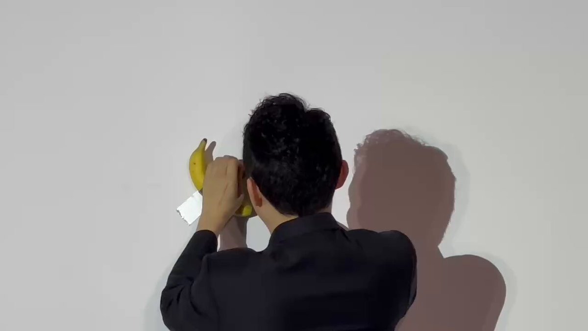 Justin Sun eats the banana