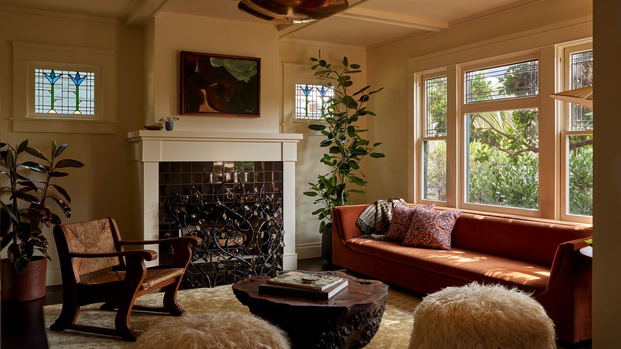 Tour a Venice Craftsman Compound