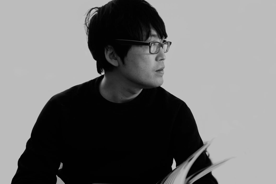 Yeongkyu Yoo with Bauhaus Minimalism (profile on Minimalissimo)