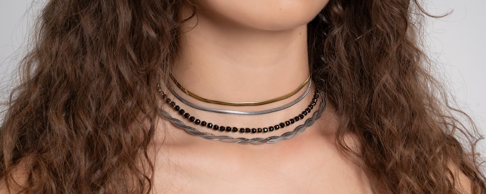 Collier Ras De Cou En Argent Rhodié Et Zirconium – Longueur 41 Cm Ajustable – Neuf Avec étiquettes