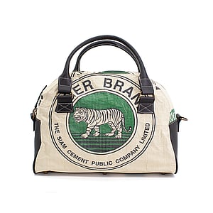 elephbo Tasche Recycelter Zementsack aus gewebtem Kunststoff Leder Baumwolle Raubkatze Tiger Lwe