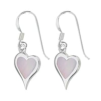 Zilver oor hangers met Parelmoer. Breedte:10mm. Lengte:12mm.  hart liefde