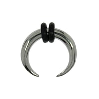 Surgical steel plug With 2 rubber ring for fixation.