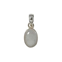 Stenen hanger uit Zilver 925 met Witte maansteen. Breedte:11mm. Lengte:14mm. Dwars-doorsnede oogje:5,4mm. Lengte-doorsnede oogje:6,3mm.