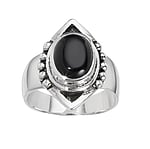 Onyx zilveren ring met Zwarte onyx. Breedte:7mm. Glanzend.  tribal tekening tribal patroon