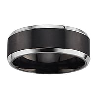 Bague en titane avec Revtement PVD noir. Largeur:8mm.