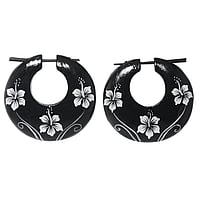 Pendientes organic con Madera de cocodrilo. Ancho:31mm.  Flor Hoja Diseo floral