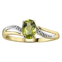 Gold ring with 14K gold, Lab grown diamond and Peridot. Carat weight:0,0066ct. Width:5mm. Stone(s) are fixed in setting. Shiny.