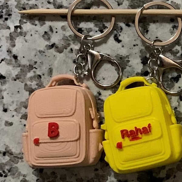 Image 5 of Mini Backpack Keychain – Personalized 3D Print