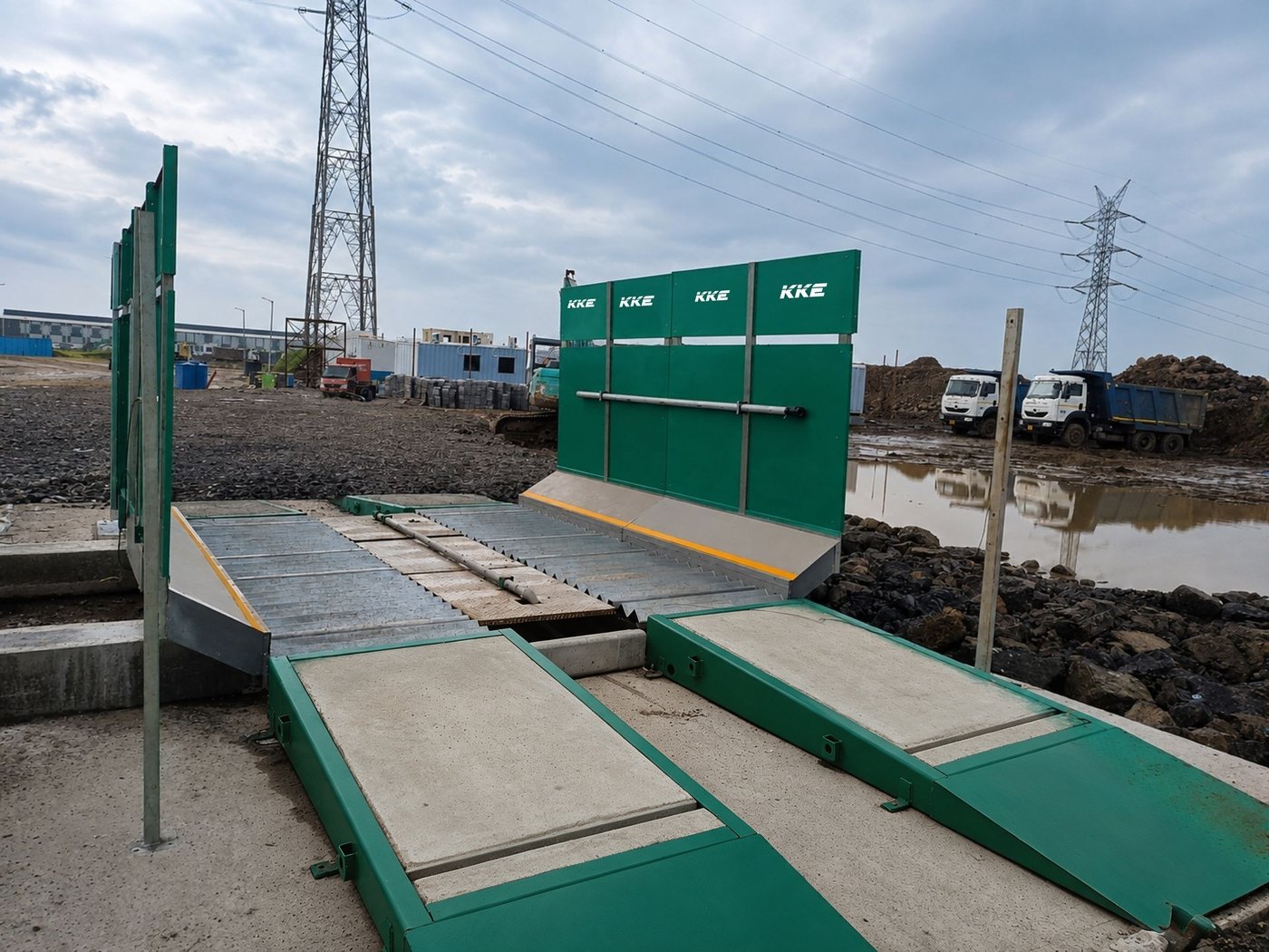 A KKE portable wheel wash installed at a site exit
