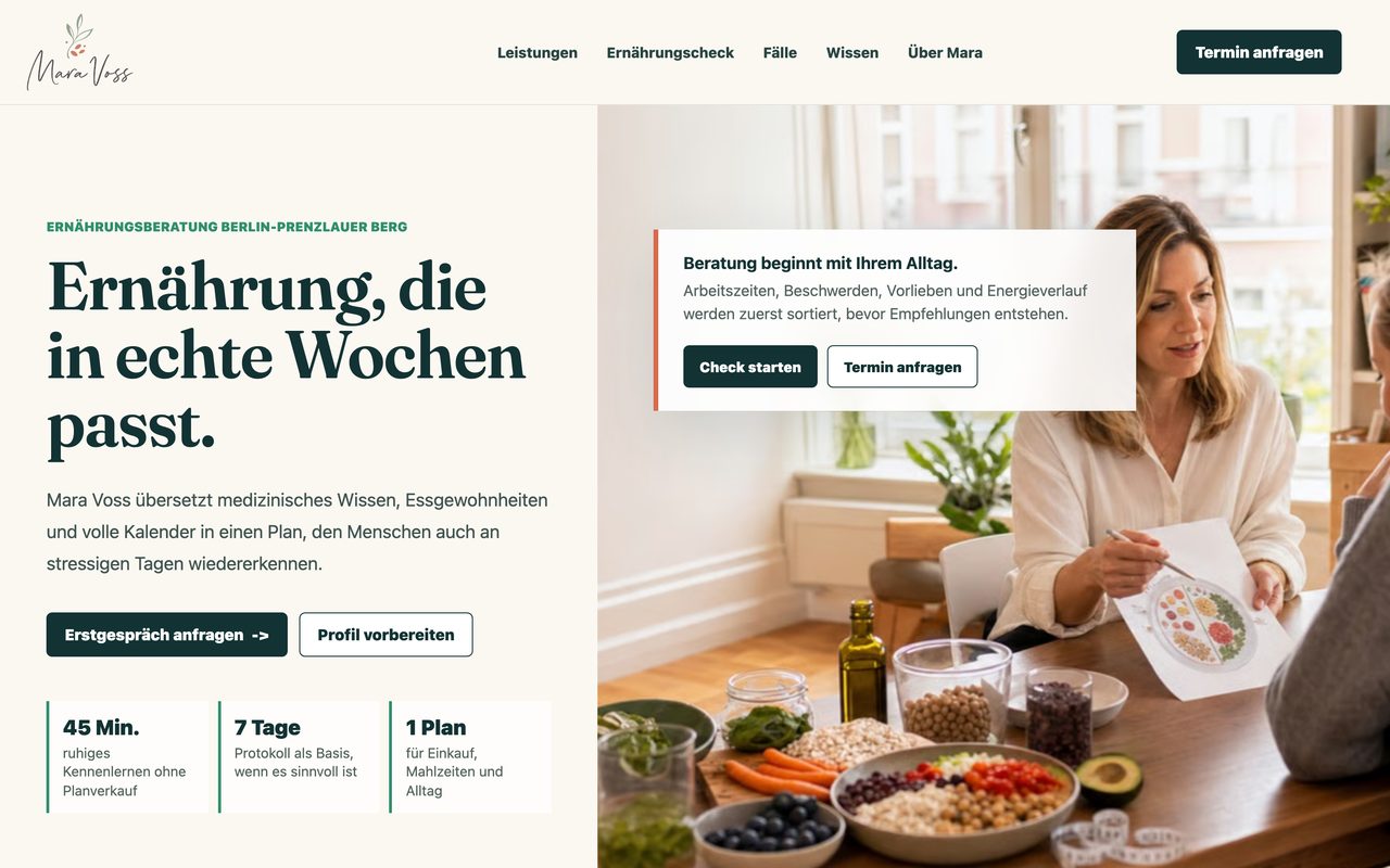 Mara Voss Ernährungsberatung Webseite auf einem Monitor